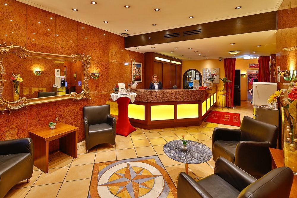Hotel Wallis Munique Exterior foto